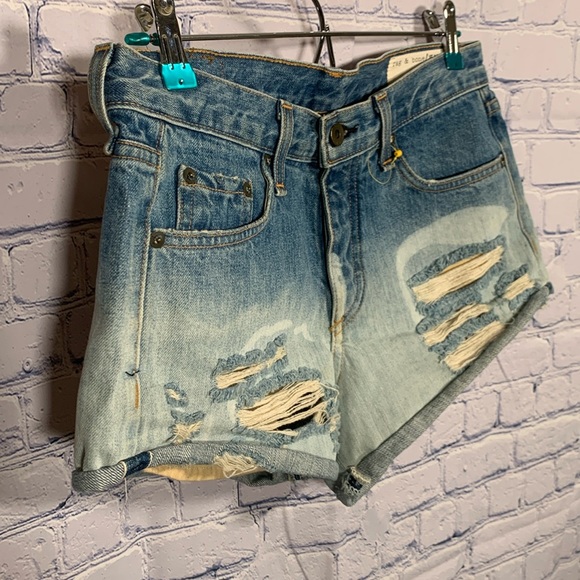 Rag & Bone Women’s Marilyn Shorts Button Fly Distressed in Ombré Size 25 - Picture 2 of 9